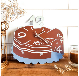 01-223 Годинник настінний Торт 29*30,5*4,5см - фото