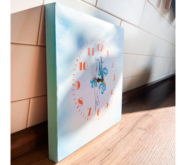 06-115 Годинник настінний Дитячий на полотні Тенісистка 28*28см - фото 1