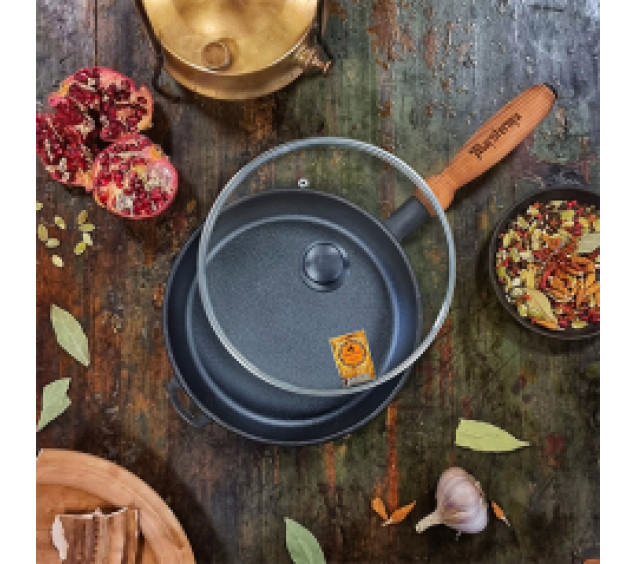 Т302С3 Сковорода чавунна 24*4см з дерев\'яною ручкою зі скляною кришкою - фото