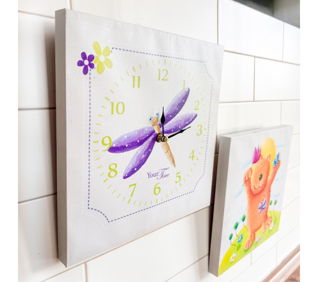 06-109 Годинник настінний Дитячий на полотні Ведмедик 28*28см - фото 1