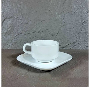 13640-00 Чашка з блюдцем біла (чашка-180 мл,блюдце-14,2 см)(варіант) - фото