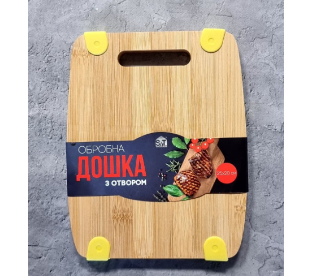 8849 Дошка обробна бамбук/сілікон з отвором 25*20*1,5см - фото