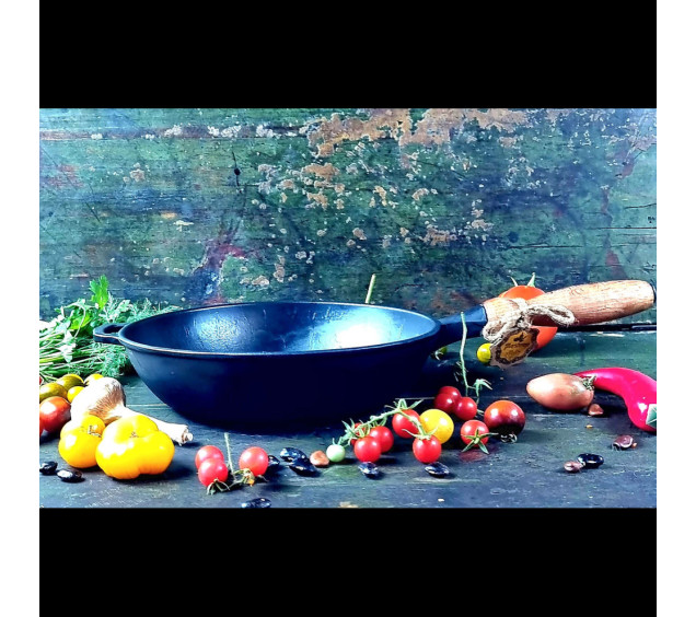 Т306С3 Сковорода чавунна 28*6см з дерев\'яною ручкою зі скляною кришкою - фото 3