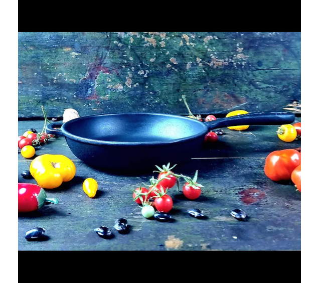 Т2011С3 Сковорода чавунна 20*4 см  зі скляною кришкою - фото 2